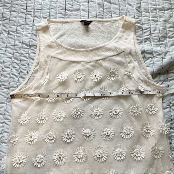 Ann Taylor Sleeveless Tank Top with Flower Accents- S - Picture 6 of 9